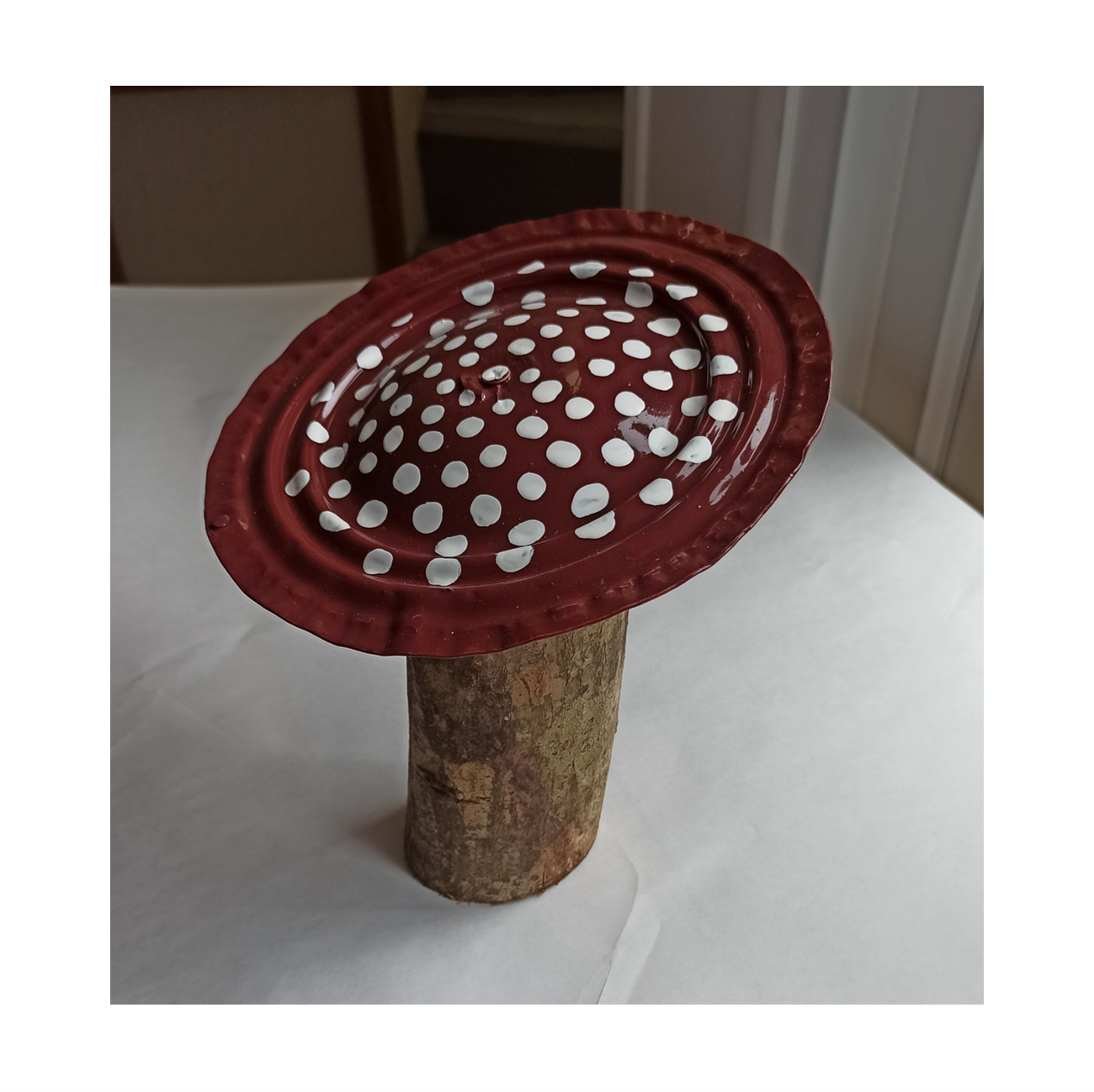 Champignon en bois et métal